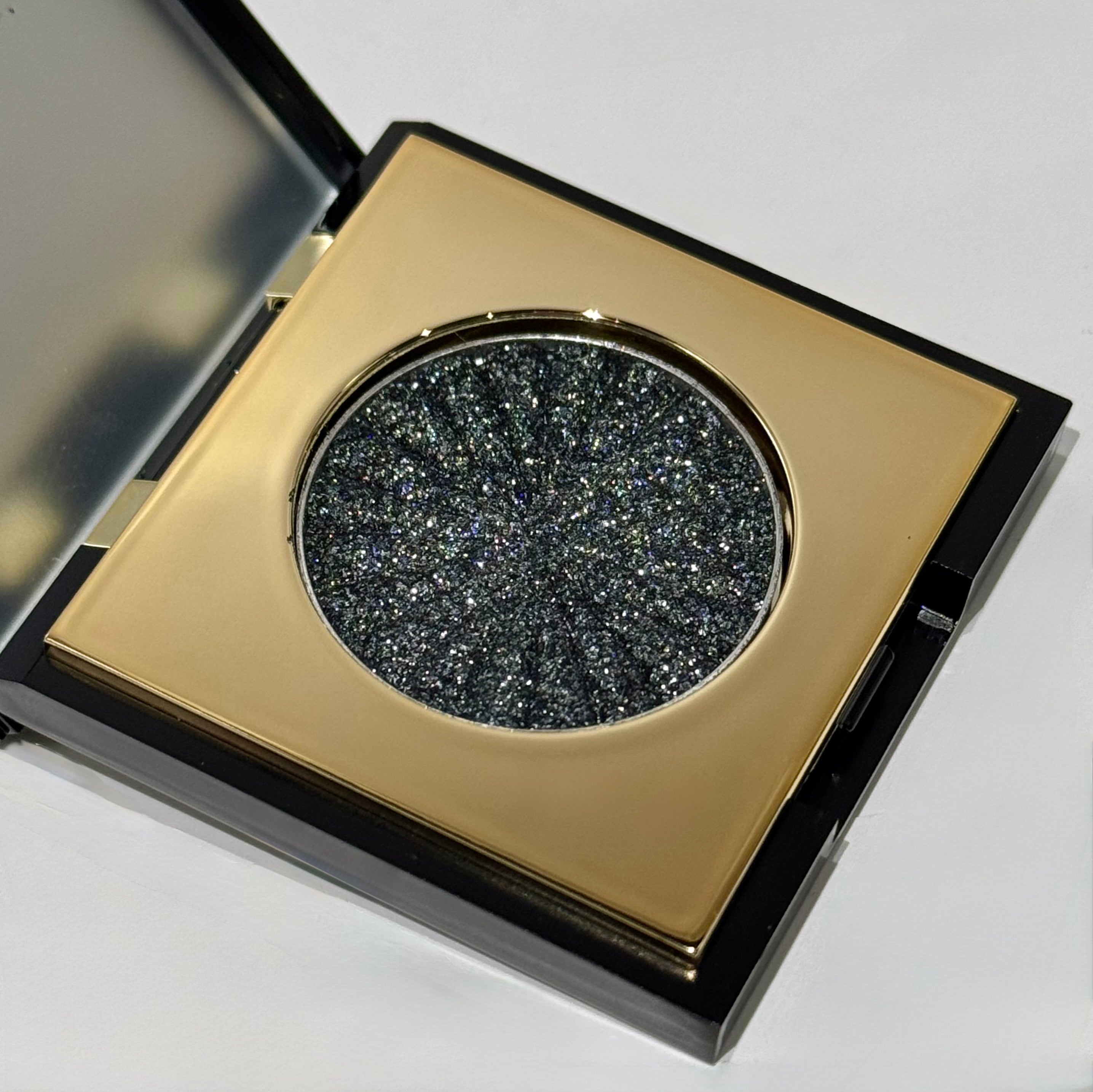 Dark gray glitter shimmer eyeshadow