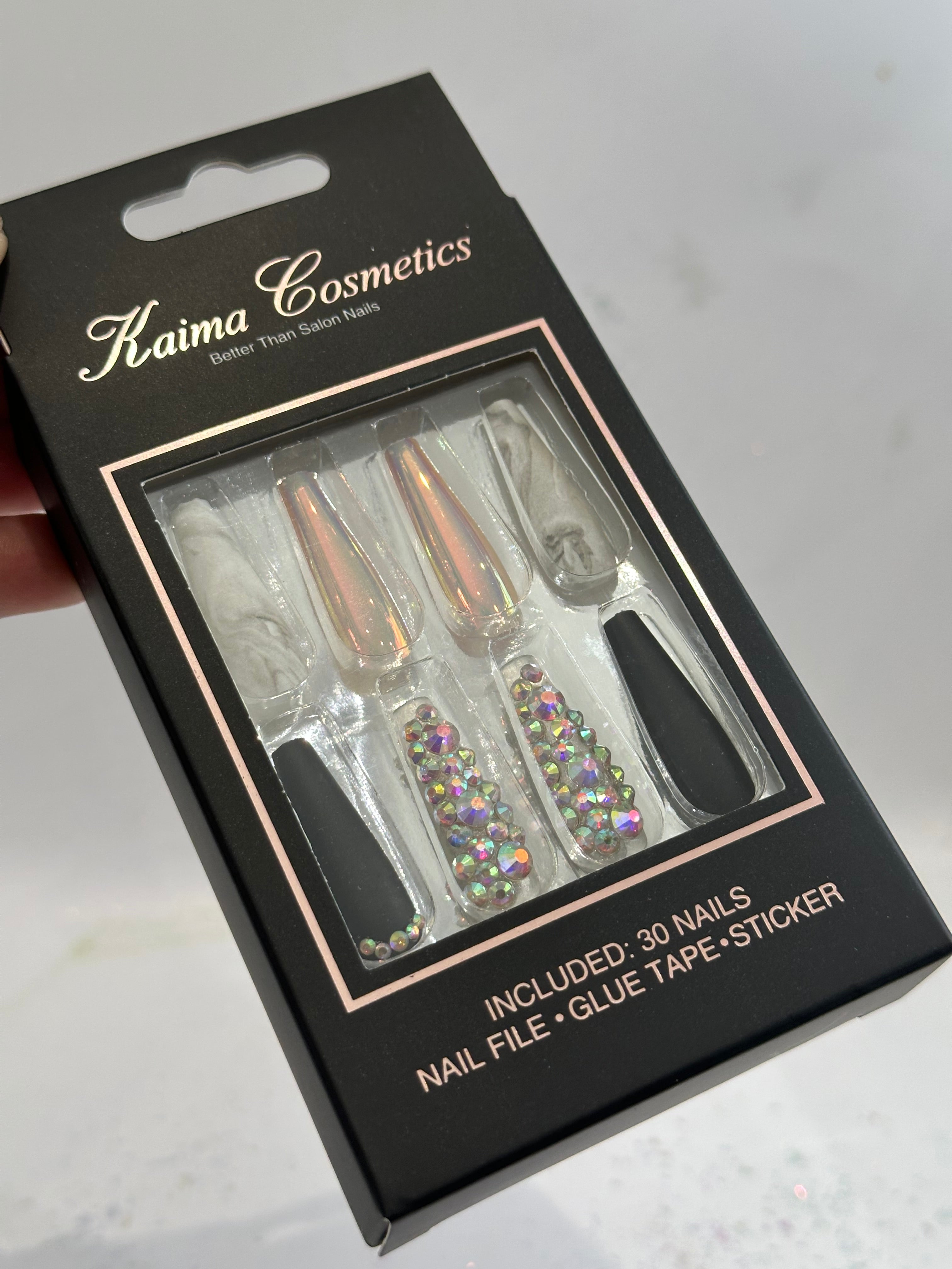 The Skullz & Roses Collection