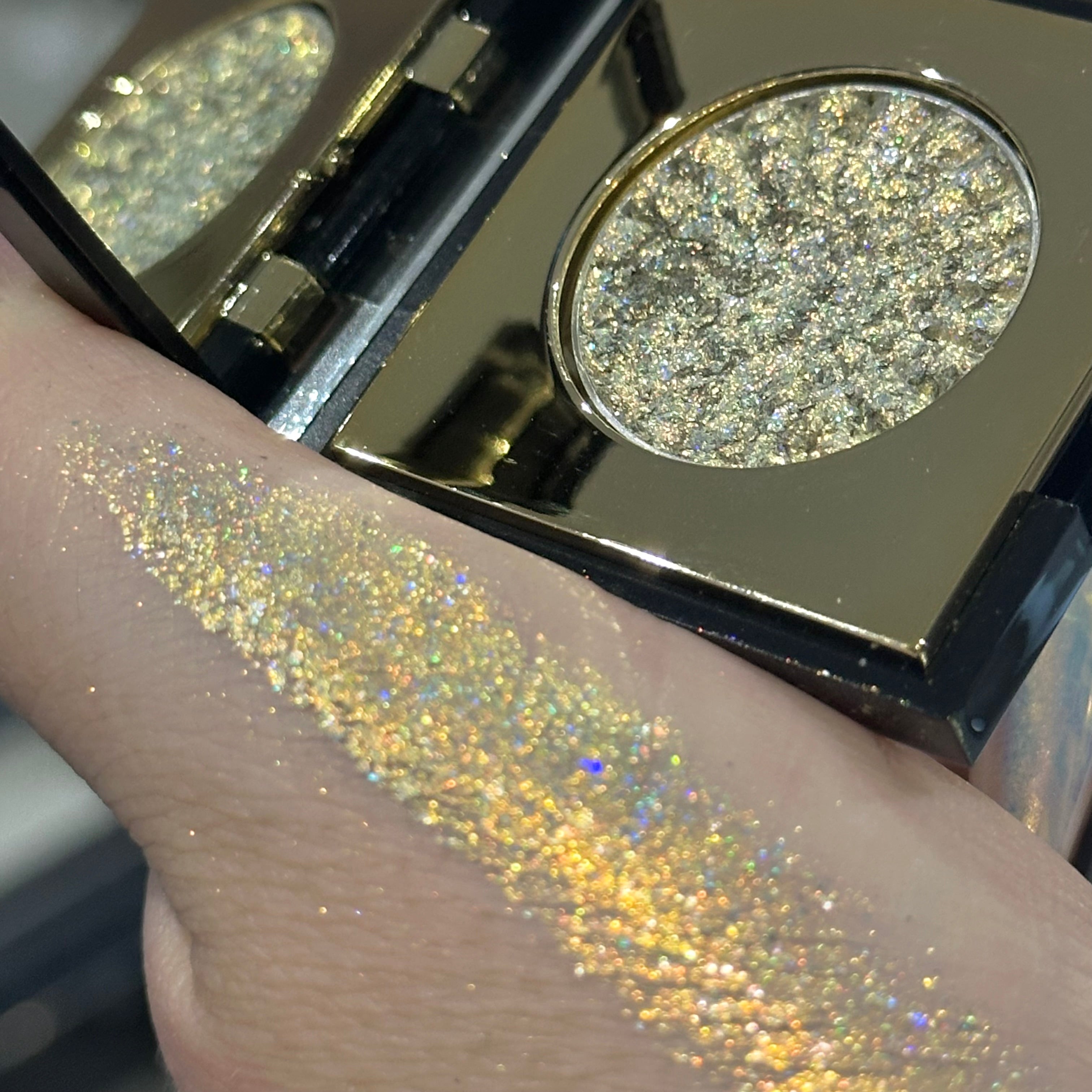 Holographic gold eyeshadow
