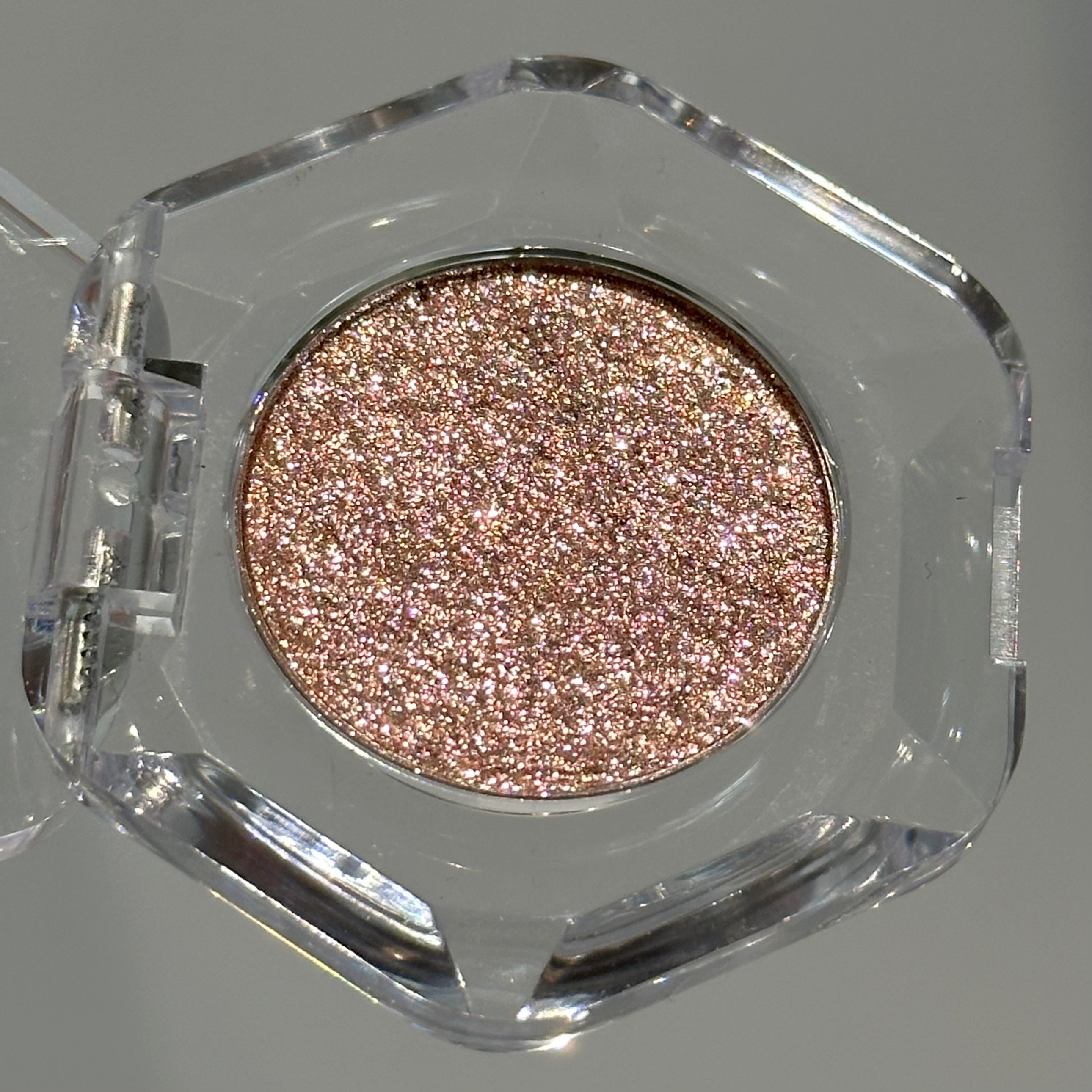 Rose gold pressed glitter eyeshadow pigment