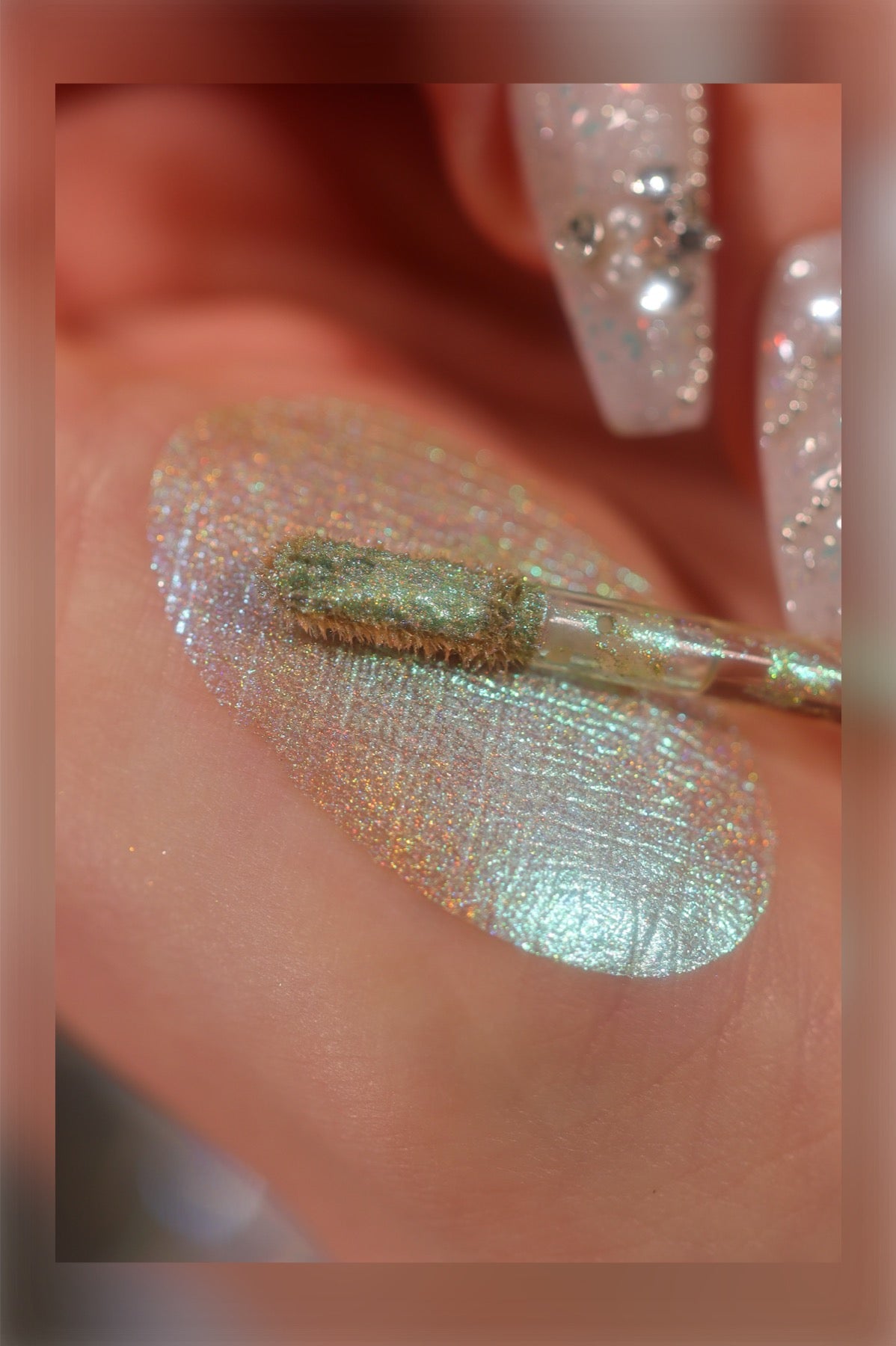 Holographic Multichrome Liquid Glitter Eyeshadow - Marvel