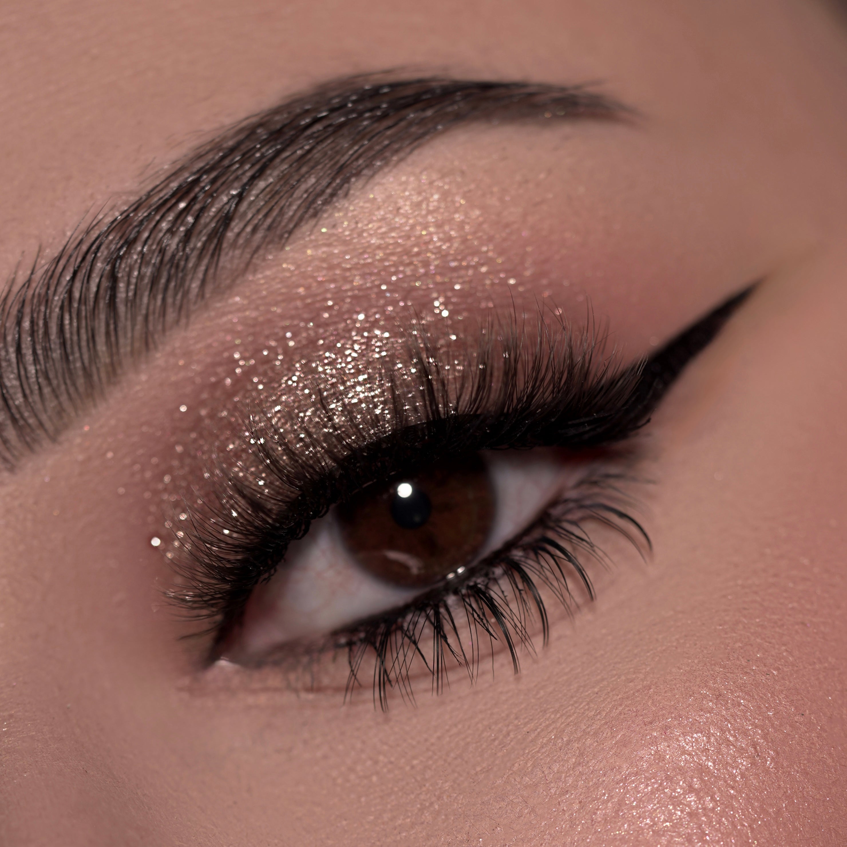Glitter eye makeup look
