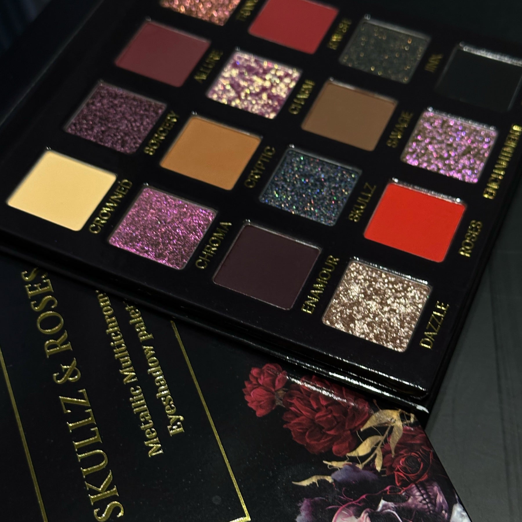 rich warm neutral gothic eyeshadow palette