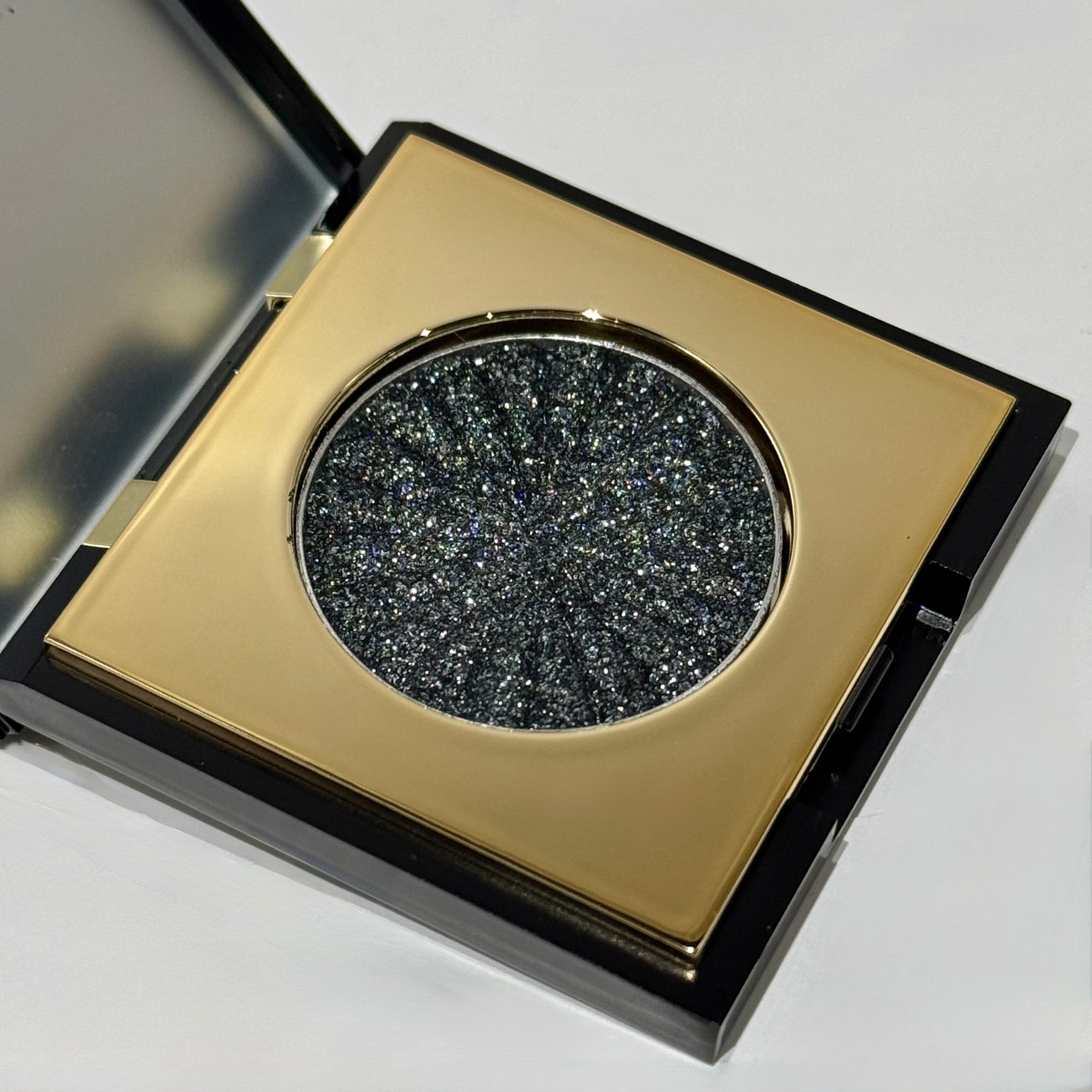 Dark gray glitter shimmer eyeshadow 