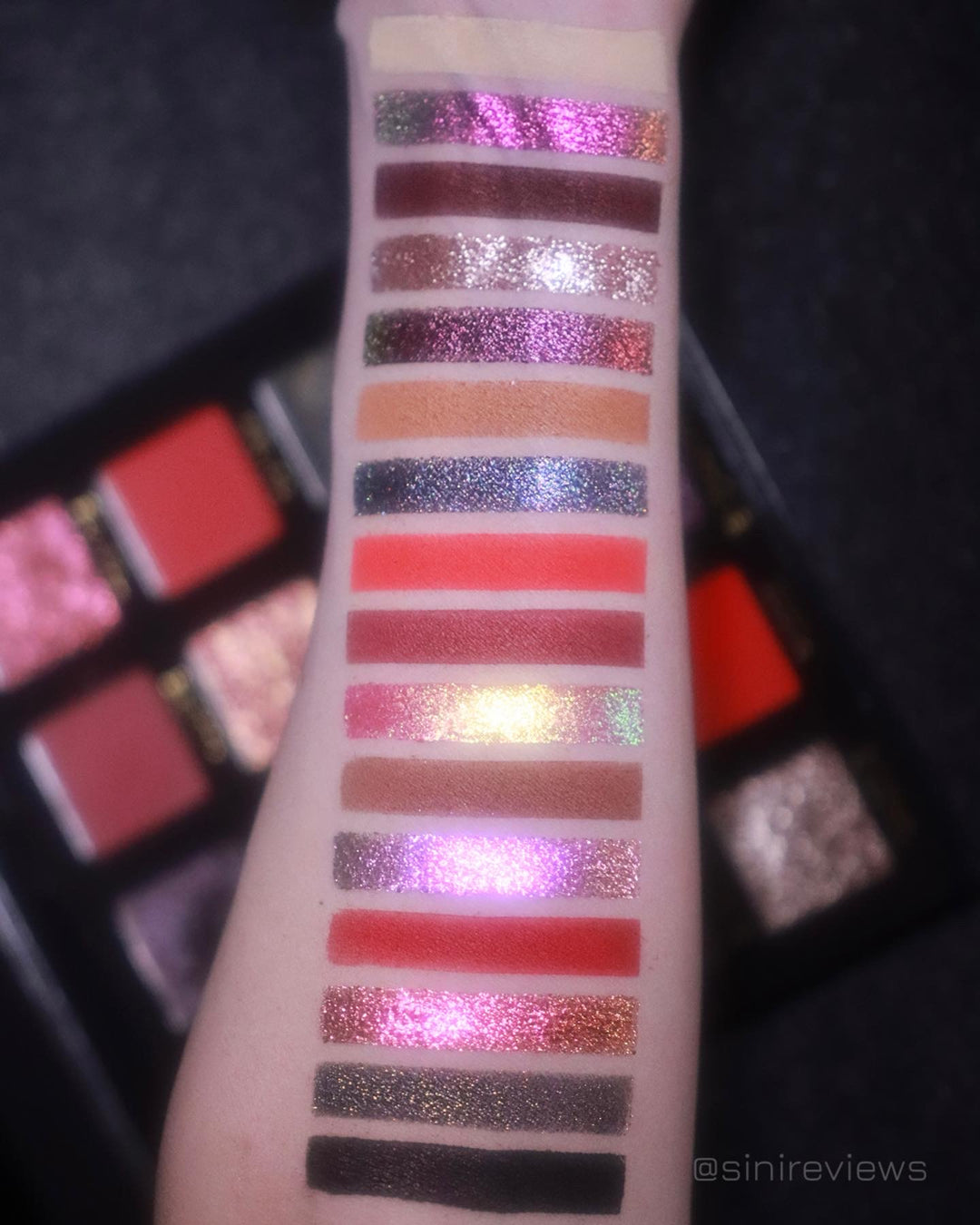 Multichrome Valentine’s Day gift glitter eyeshadow palette