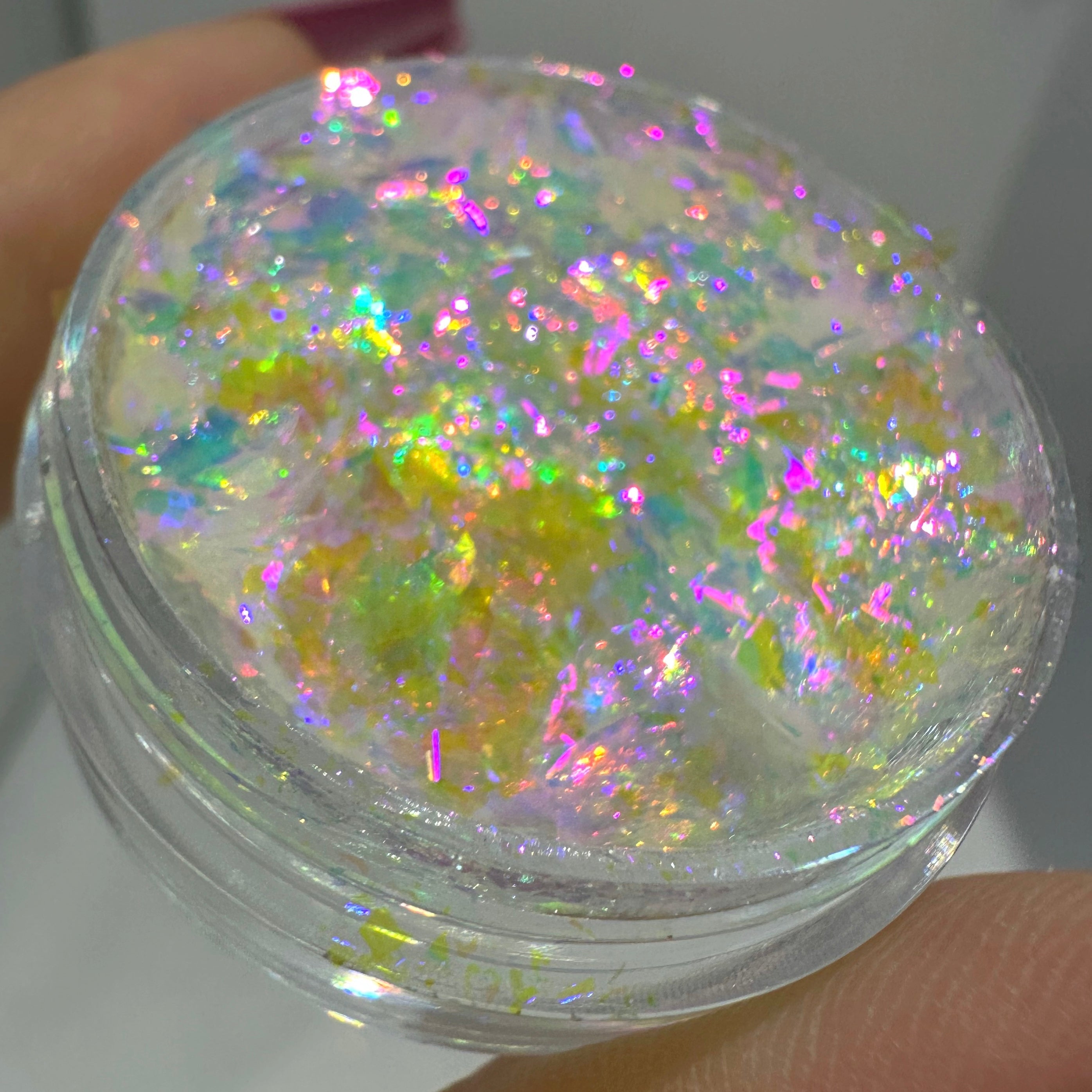 Chameleon Eyeshadow Flakes - Rainbow Bright